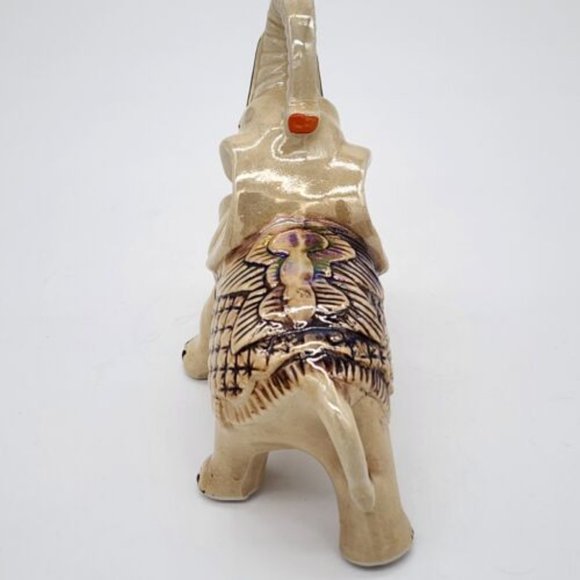 Vintage Brazilian Lusterware Elephant Sanding Trunk Up - Picture 5 of 6